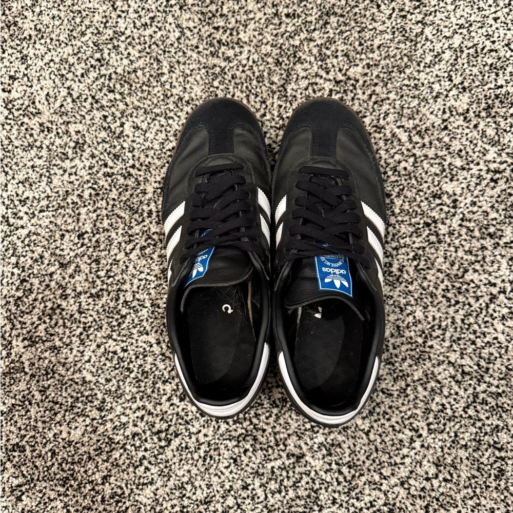 Adidas Men’s Sambas 9.5